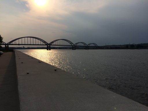 Arched bridges over the Mississippi River, USA